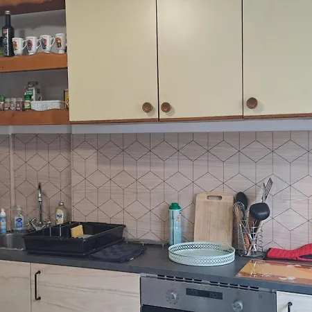 Calme, Lumineux, 4 Personnes, Parking Apartment *